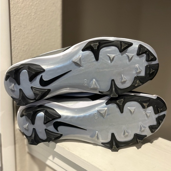 Nike Alpha Menace Strong Football Cleats Black/White II5139-010 Mens Sz 10.5 - Picture 6 of 9